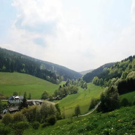 In Mit Eigenem Garten * 빌링겐