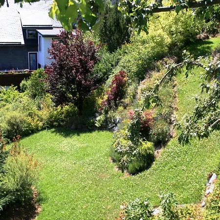 In Mit Eigenem Garten 펜션 빌링겐