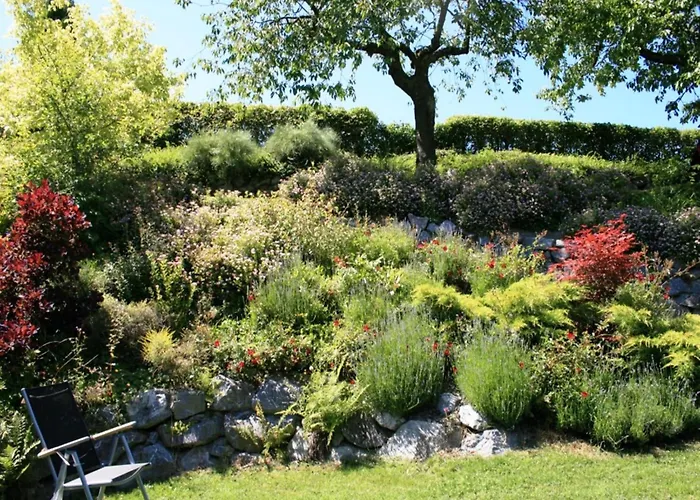 In Mit Eigenem Garten Nyaraló *